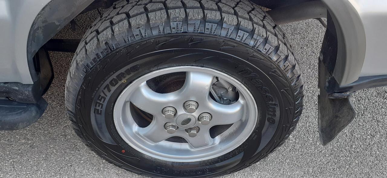 Land Rover Discovery 2.5 Td5 5 porte Luxury