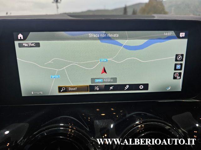 MERCEDES-BENZ GLA 200 d Automatic Business