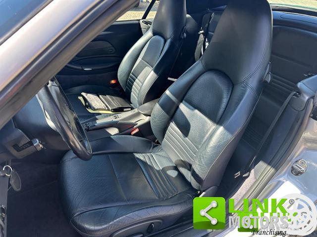 PORSCHE 996 Cabrio con Hard Top