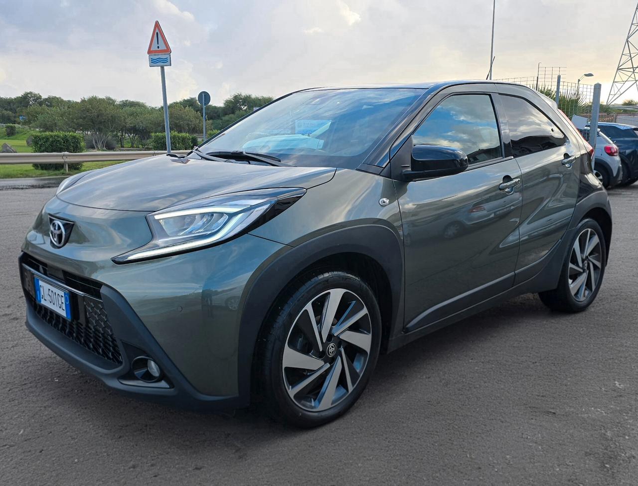 Toyota Aygo X 1.0 VVT-i 72 CV 5 porte Lounge S-CVT