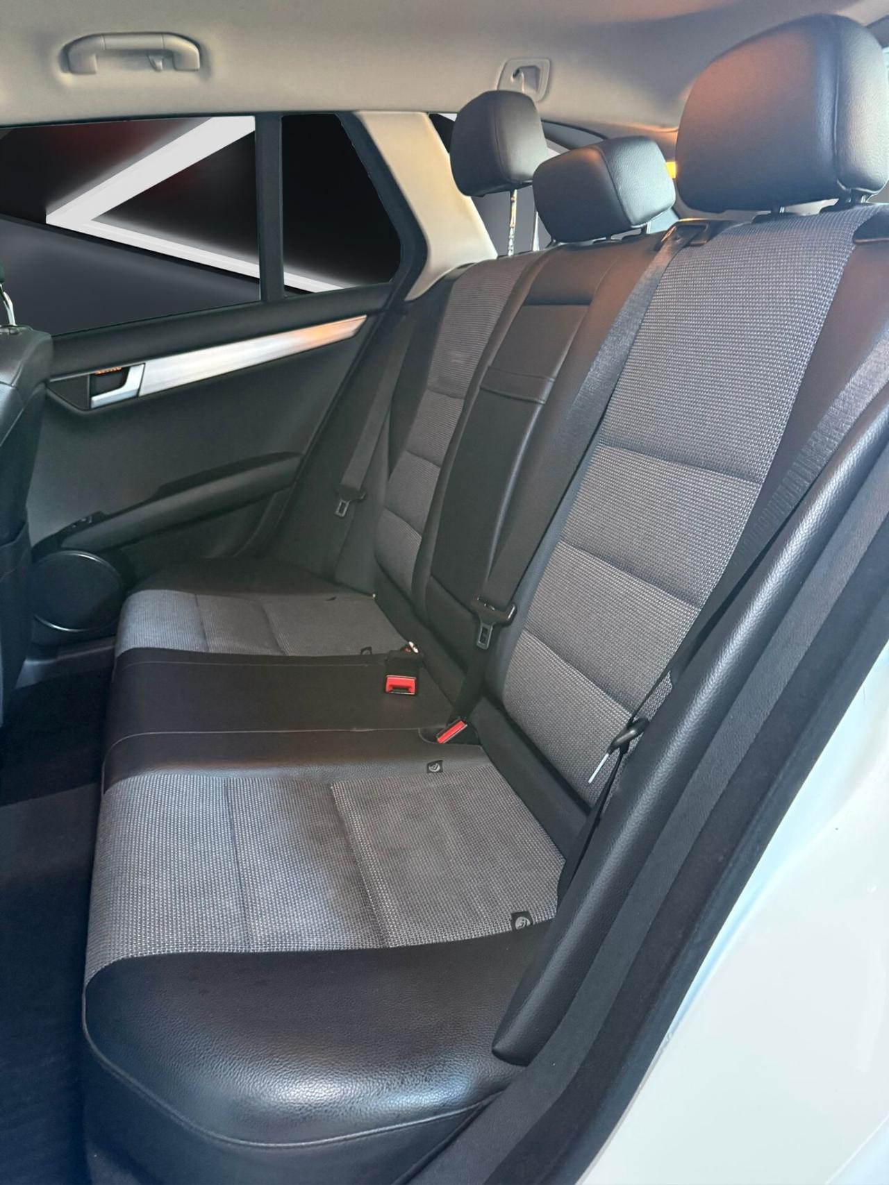 Mercedes-benz C 220 CDI S.W. BlueEFFICIENCY Avantgarde AUTO