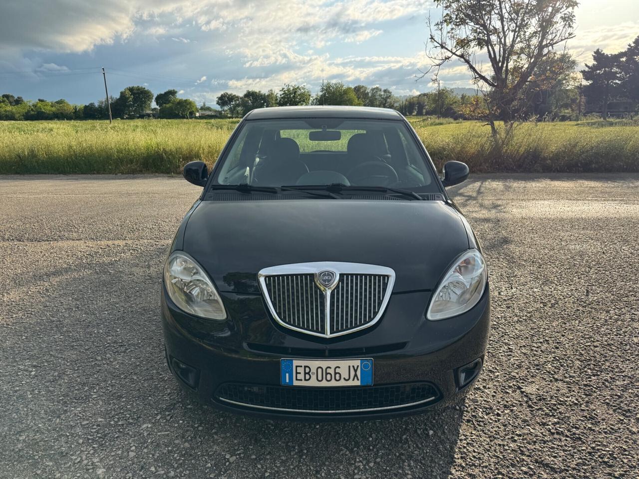 Lancia Ypsilon 1.4 Platino Ecochic GPL