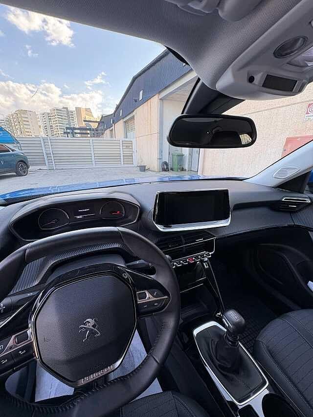 Peugeot 2008 BlueHDi 110 S&S Allure Pack
