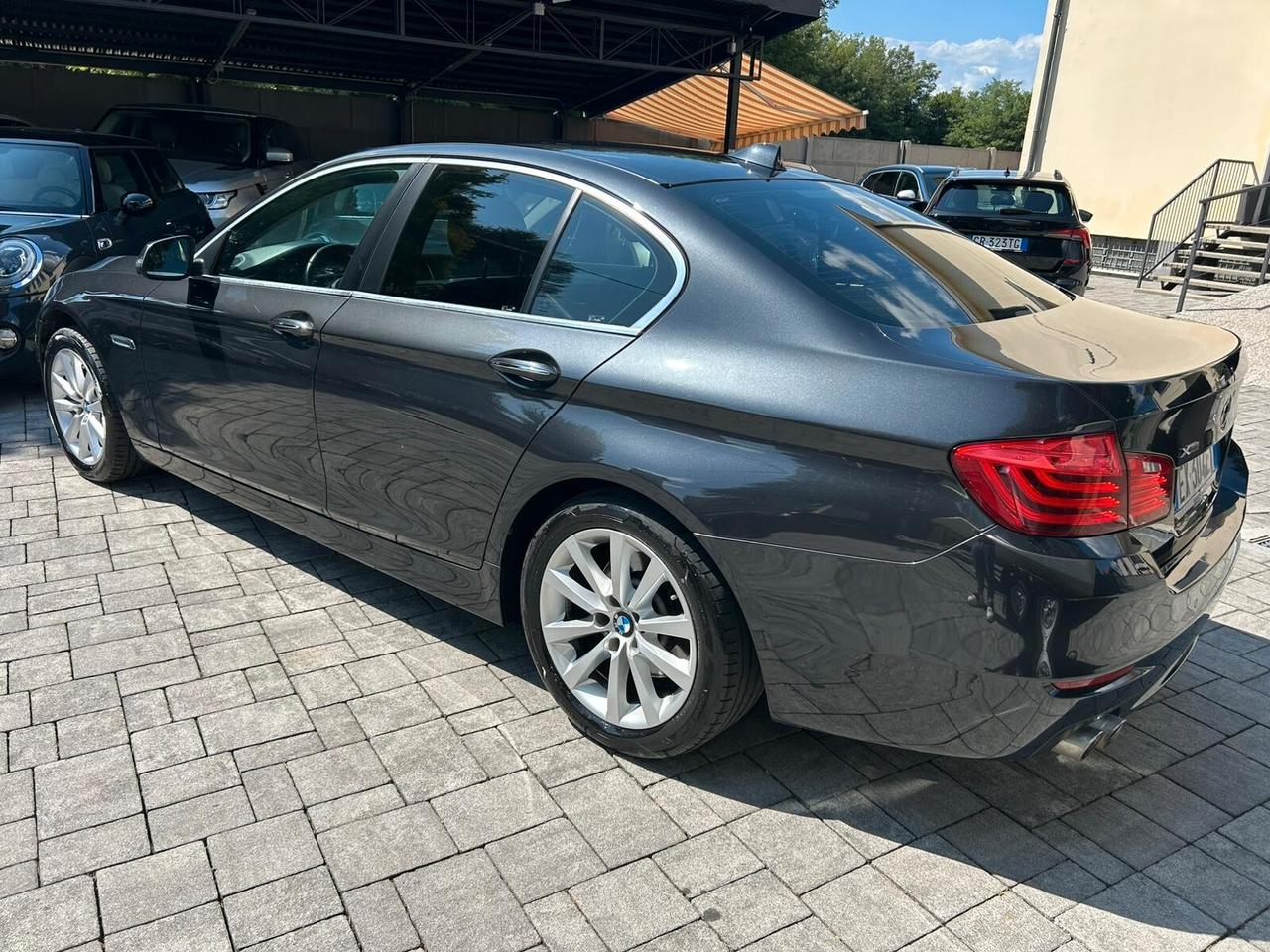 Bmw 520d xDrive BERLINA Business aut.