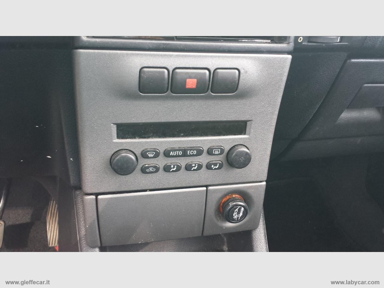 OPEL Zafira 2.0 DTI Elegance 7 POSTI