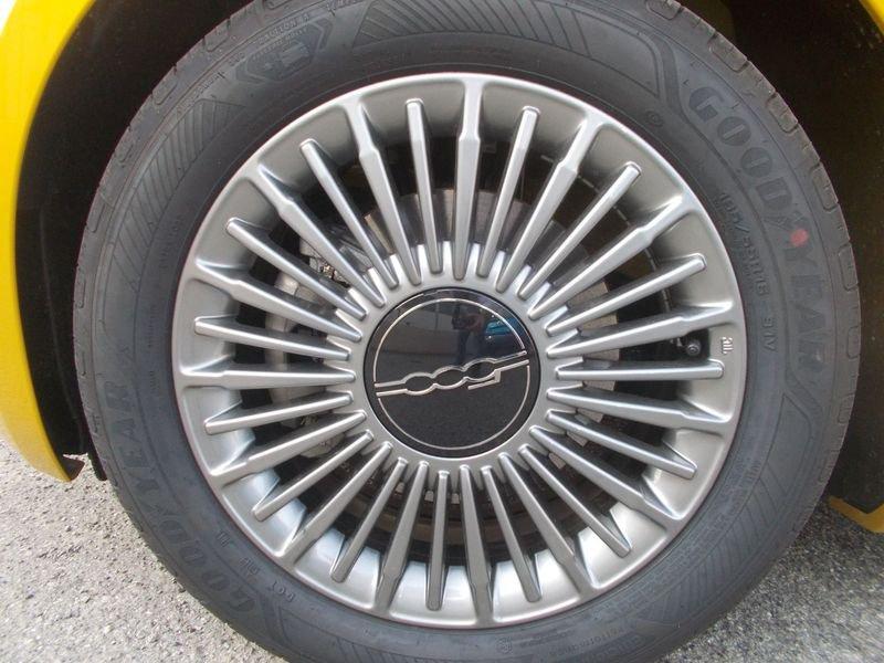 FIAT 500 Hybrid Hybrid Icon 338.7575187 MASSARI MARCO PRONTA IN SEDE