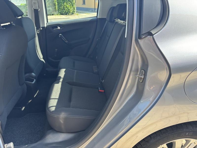 Peugeot 208 5 Porte 208 5p 1.2 puretech Active s&s 82cv my18