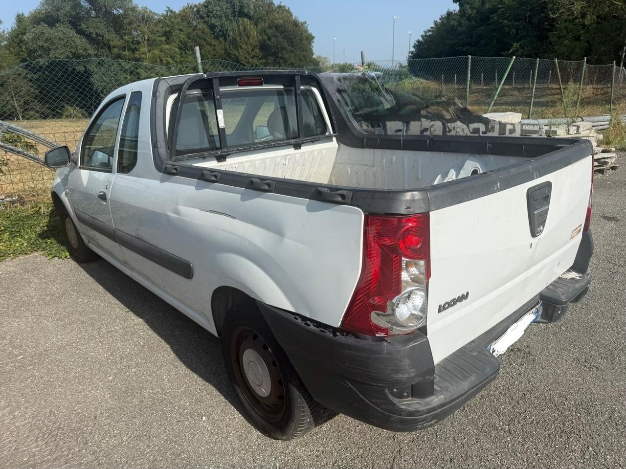 Dacia Logan Pick-Up 1.6 Benzina 84Cv