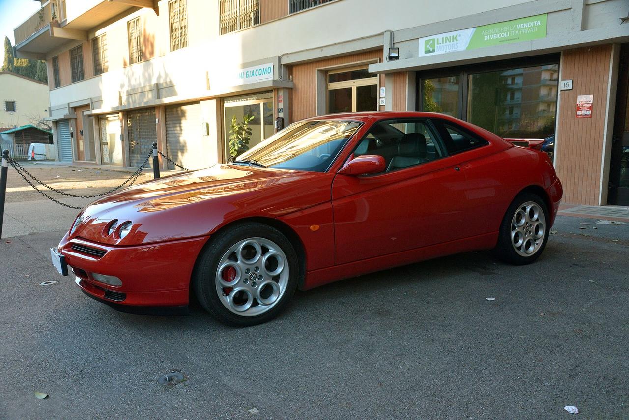 Alfa Romeo GTV 3.0i V6 24V Lusso