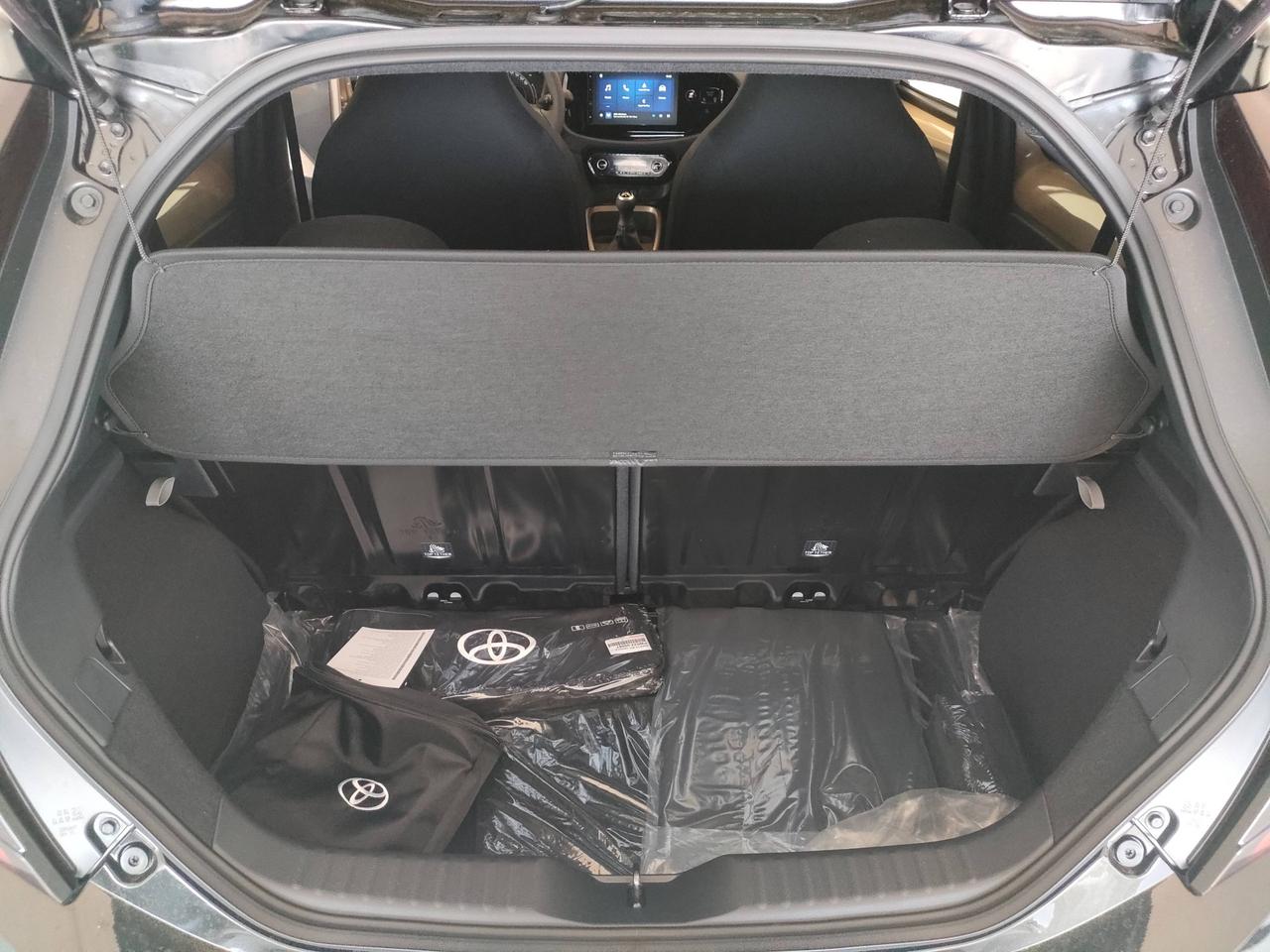 TOYOTA Aygo X 1.0B TREND MT - MY24