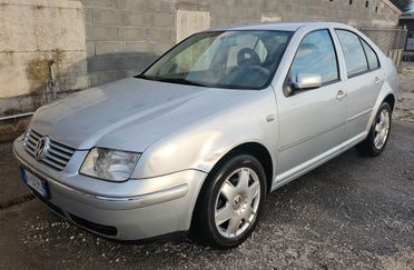 Volkswagen Bora 1.6 16V cat Highline