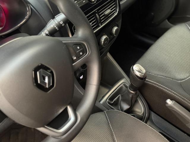 RENAULT Clio 1.2 75CV 5 porte Life