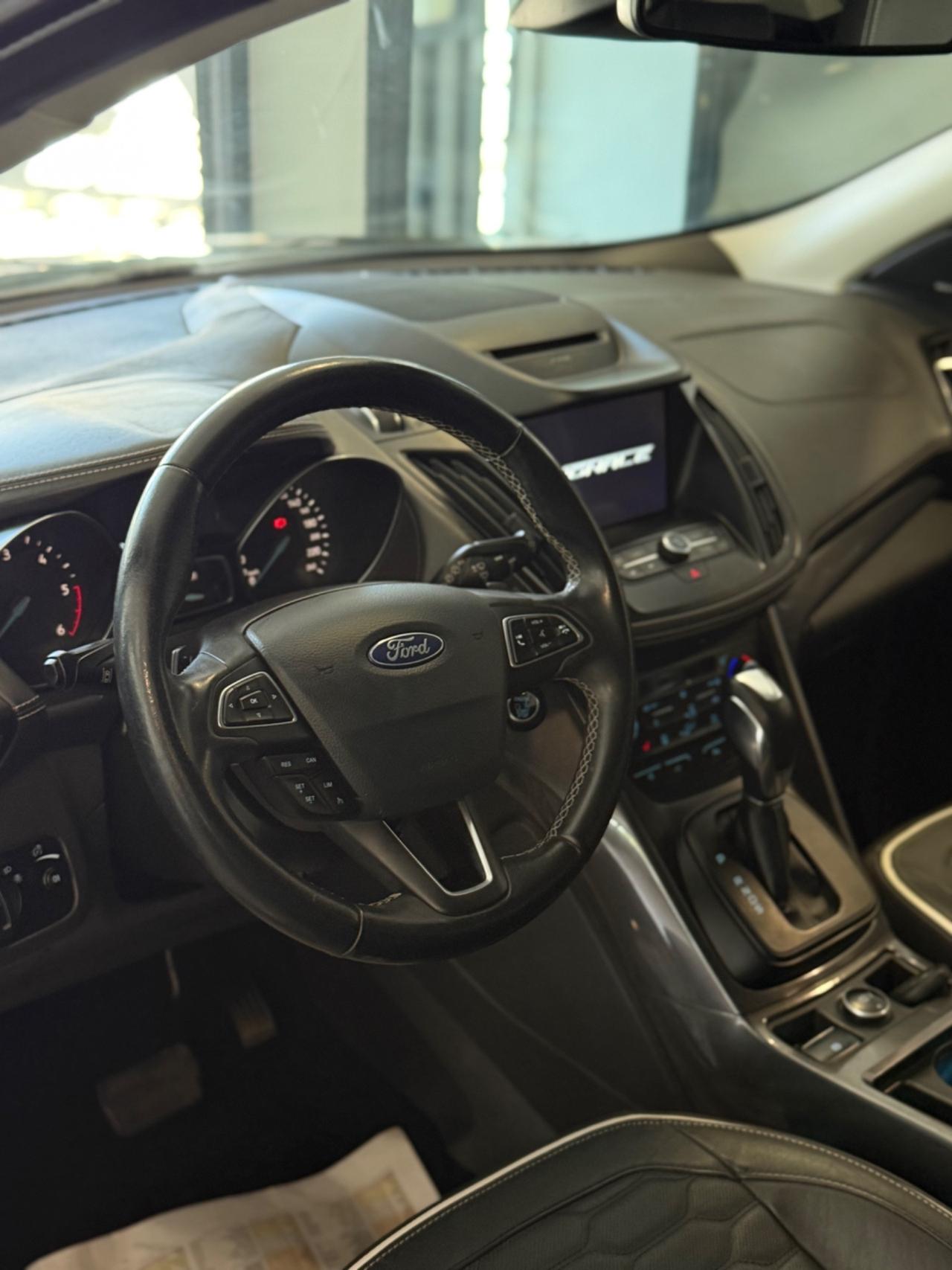 Ford Kuga 2.0 TDCI 180 CV S&S 4WD Powershift Vignale