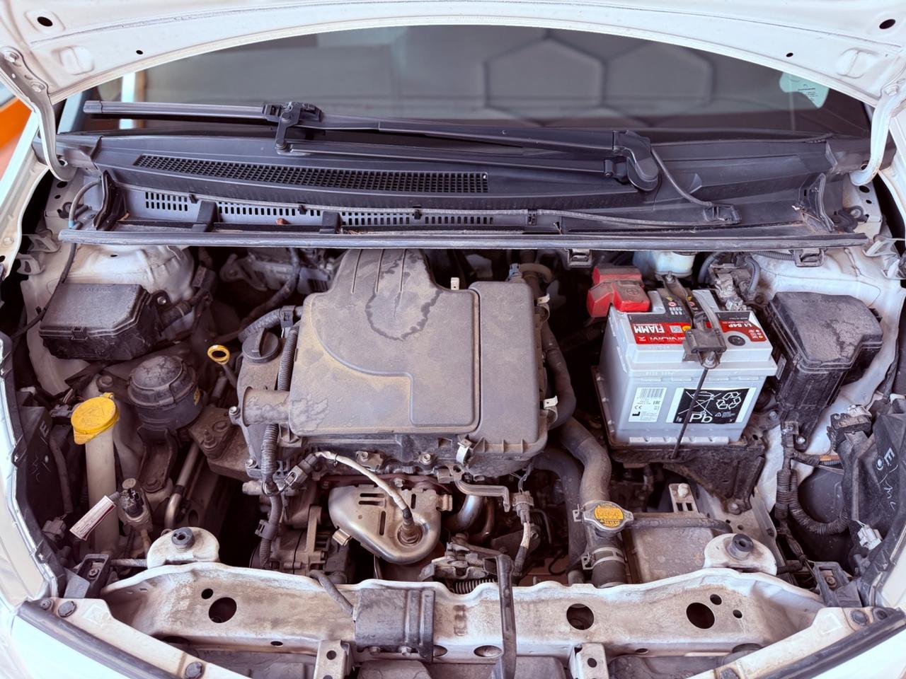 Toyota Yaris 1.0benz 69cv Neopatentati