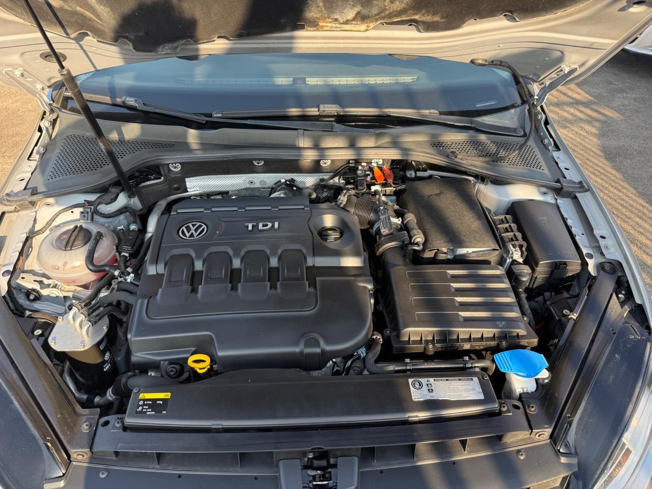 Volkswagen Golf 1.6 TDI 5p. Highline