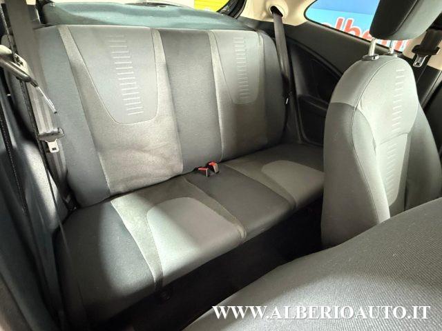 FORD Ka 1.2 8V 69CV Titanium