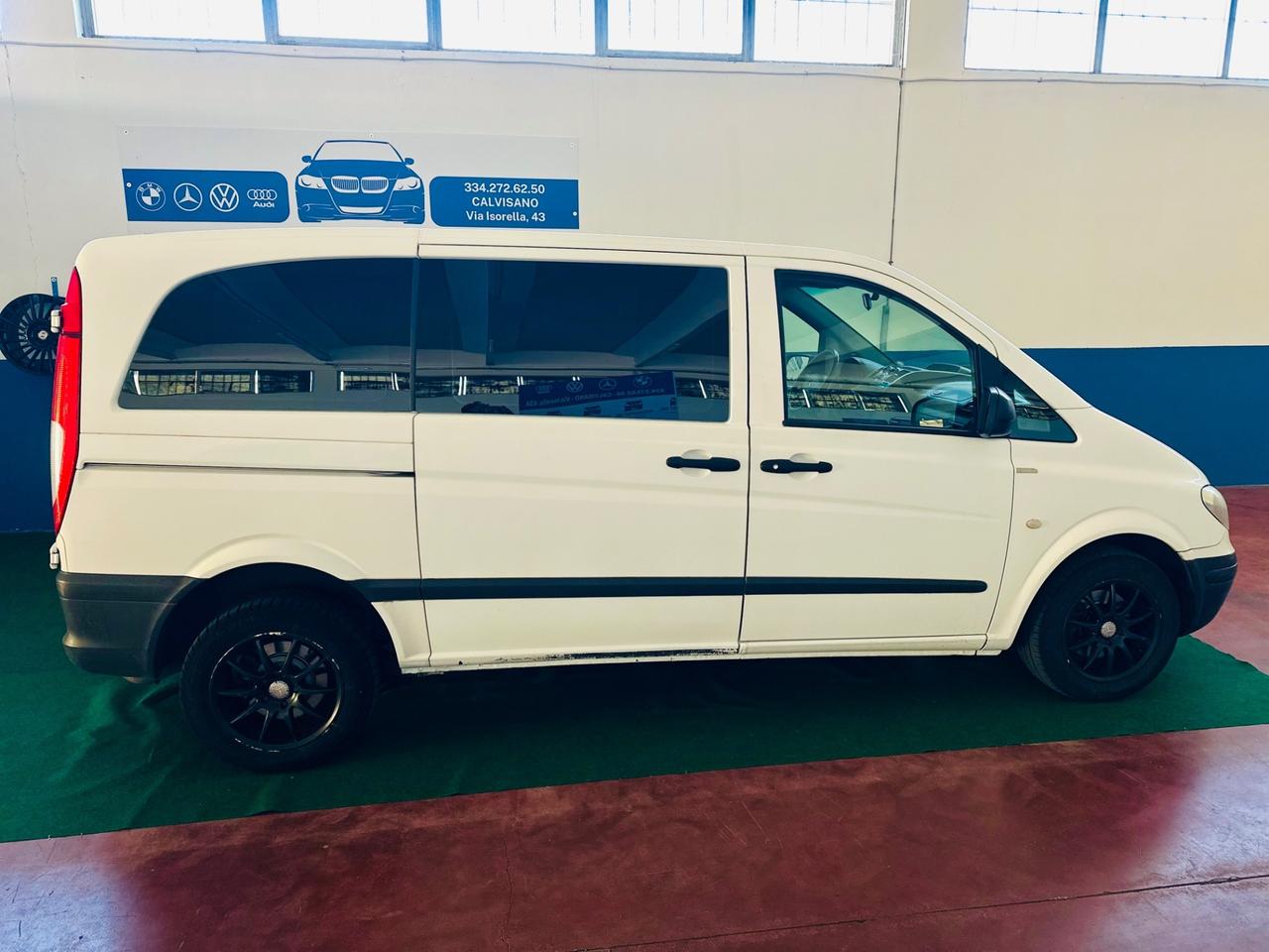 Mercedes-benz Vito Mercedes compact 2010