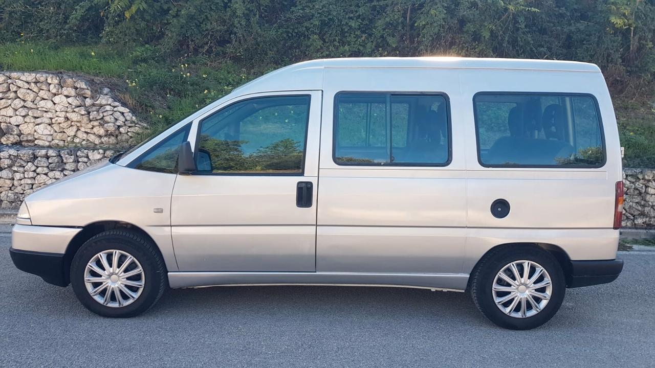 Citroen Jumpy 9 posti
