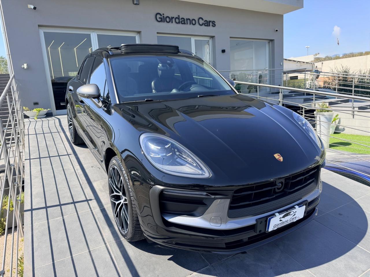 Porsche Macan 2.0 T 265cv Full tetto apribile in garanzia totale