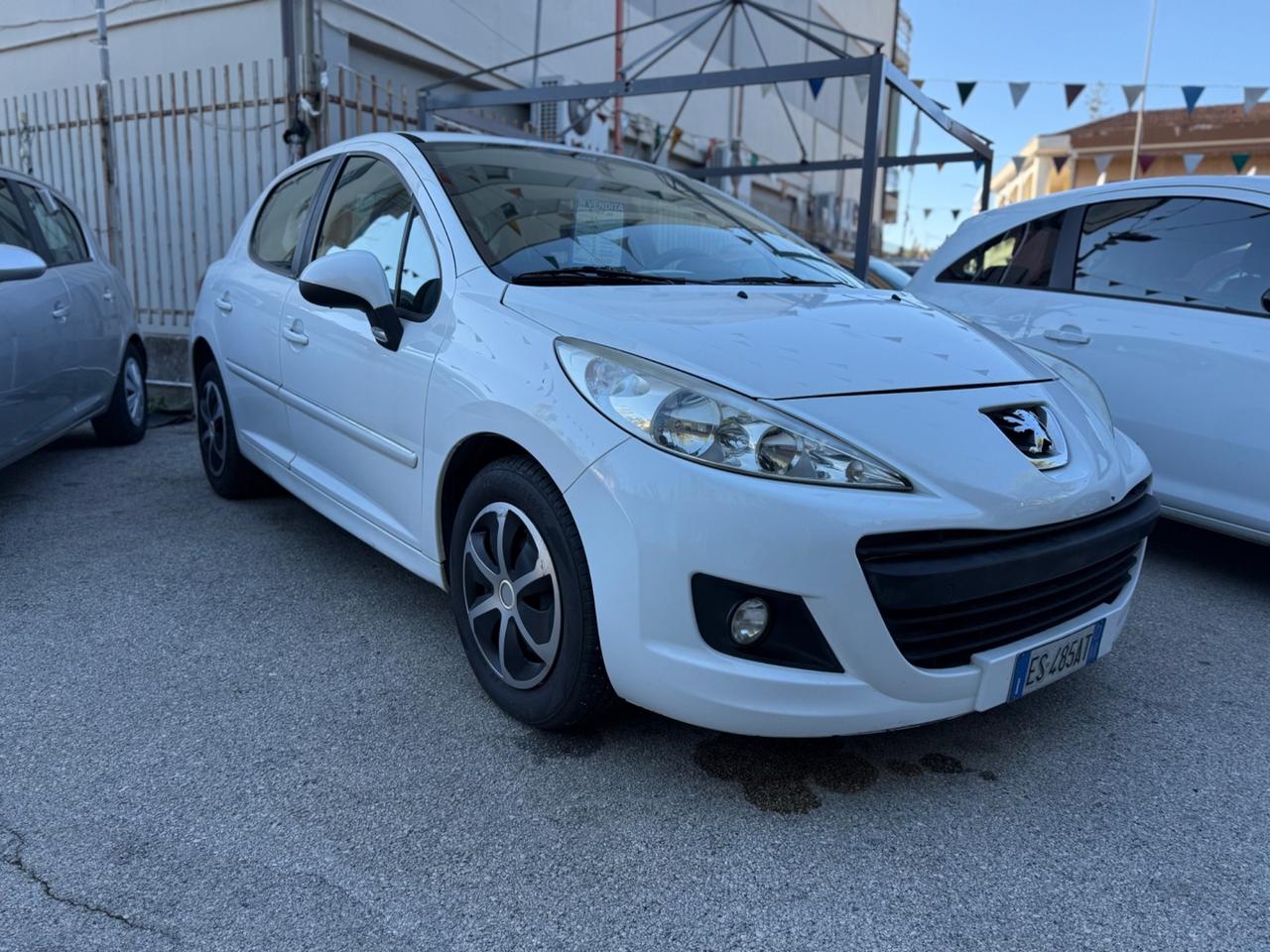Peugeot 207 Plus 1.4 8V 75CV 5p. ECO GPL