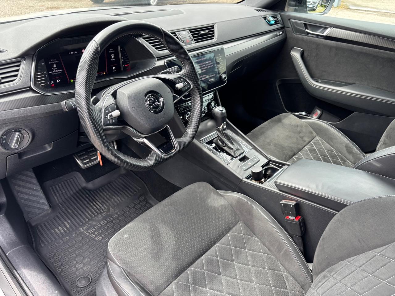 Skoda Superb 2.0 TDI EVO 150 CV SCR DSG Wagon SportLine