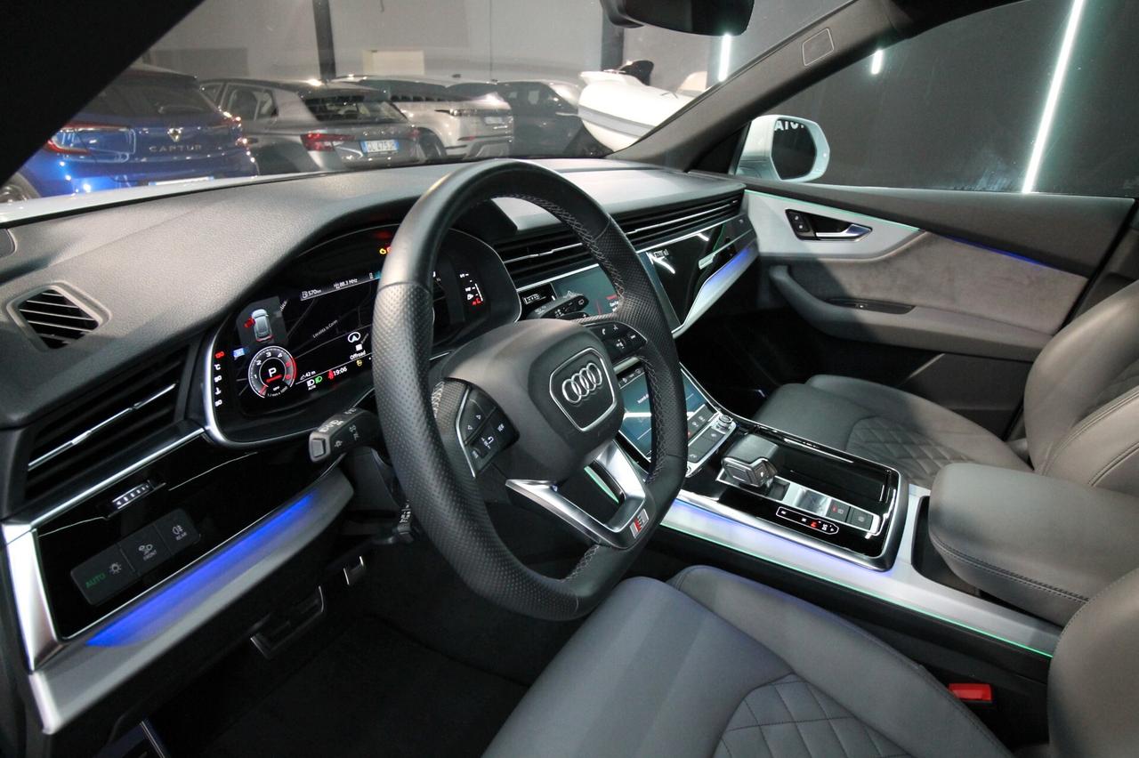 AUDI Q8 50 TDI 286 CV
