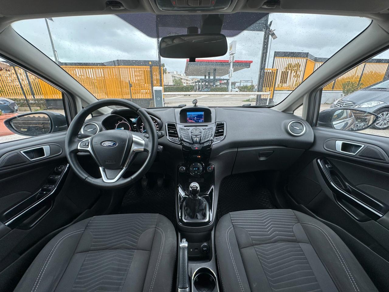 FORD Fiesta 1.0 80CV 5 porte Titanium