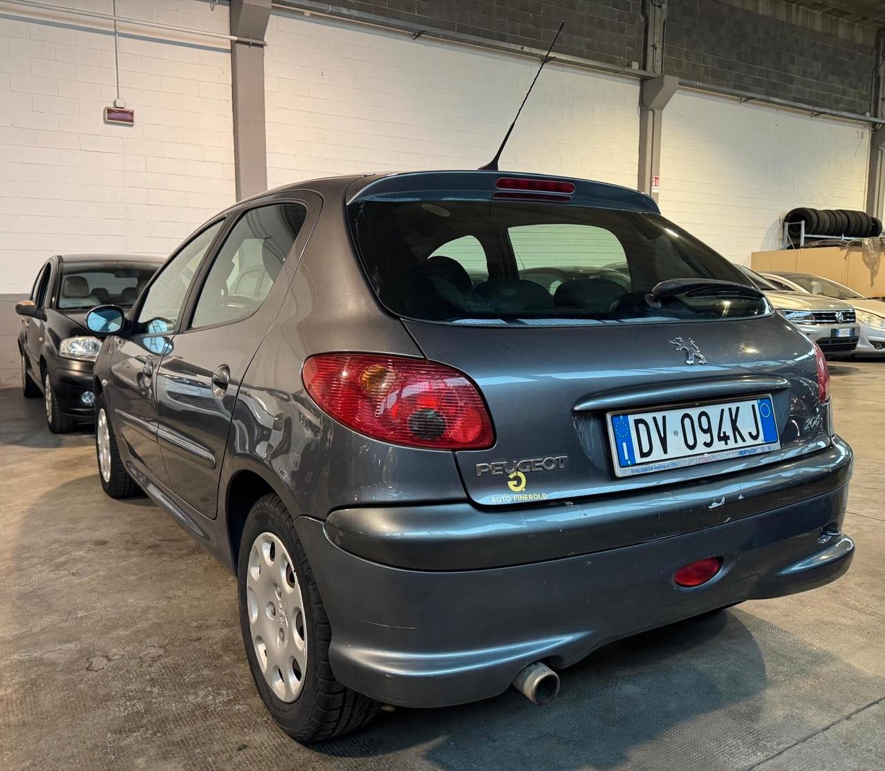 Peugeot 206 1.4 5p. Enfant Terrible