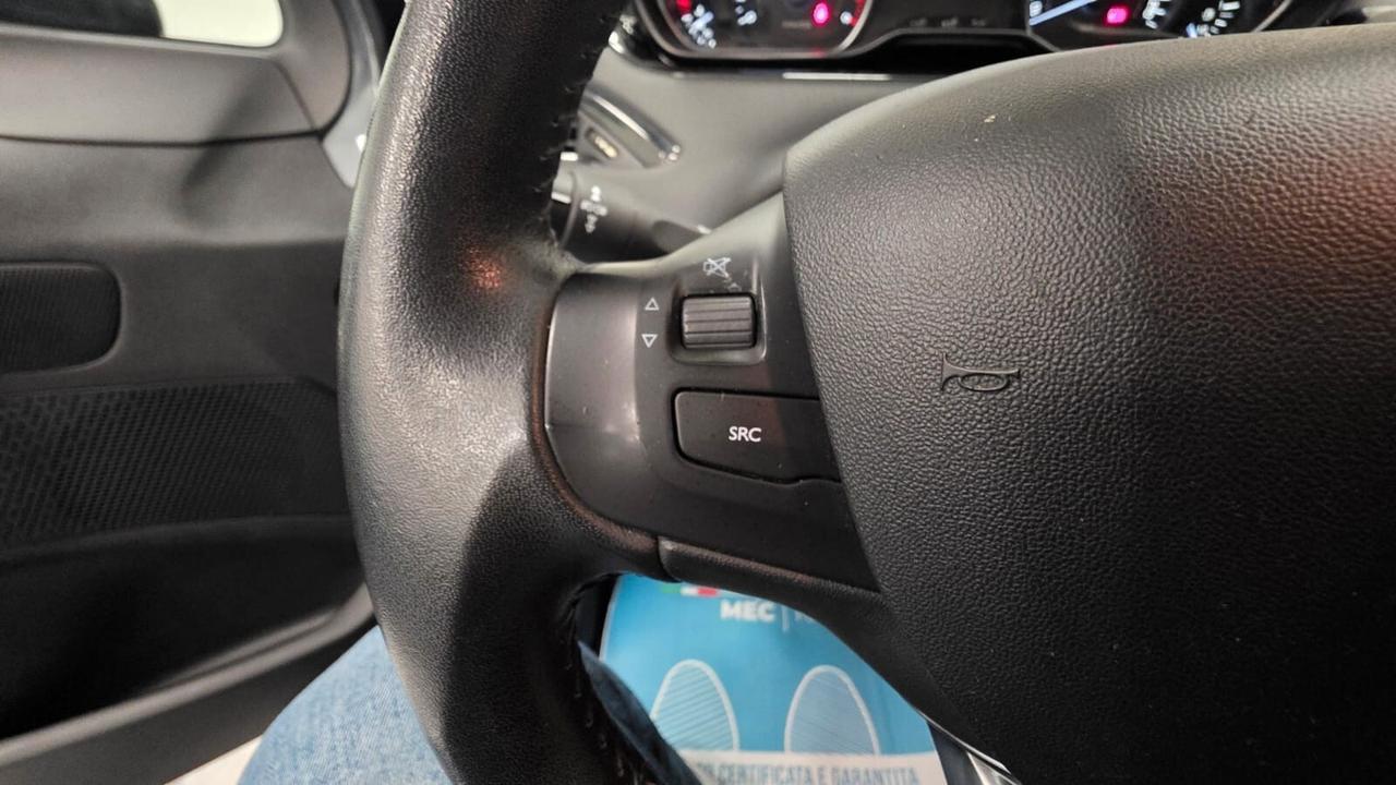 Peugeot 208 BlueHDi 75 5 porte Allure