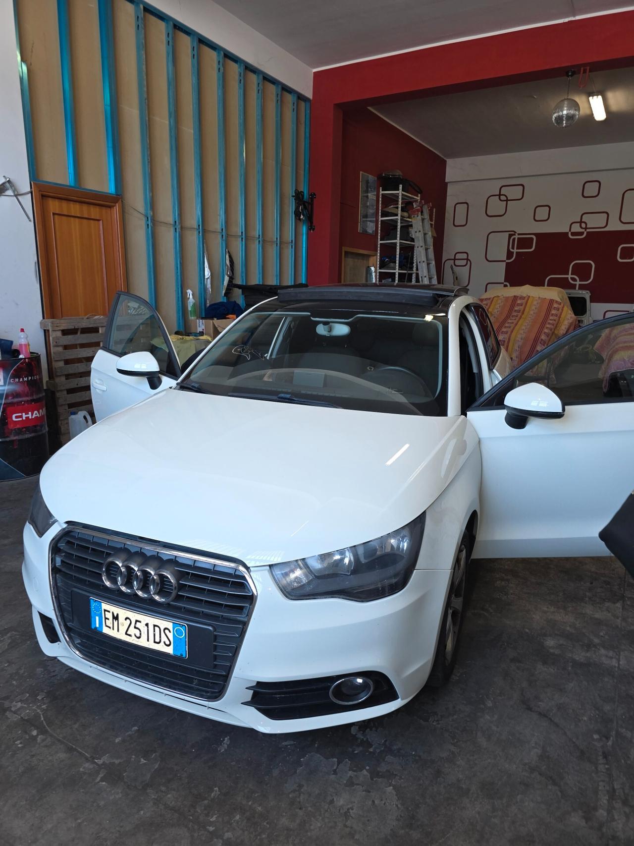 Audi A1 1.6 TDI S tronic Attraction