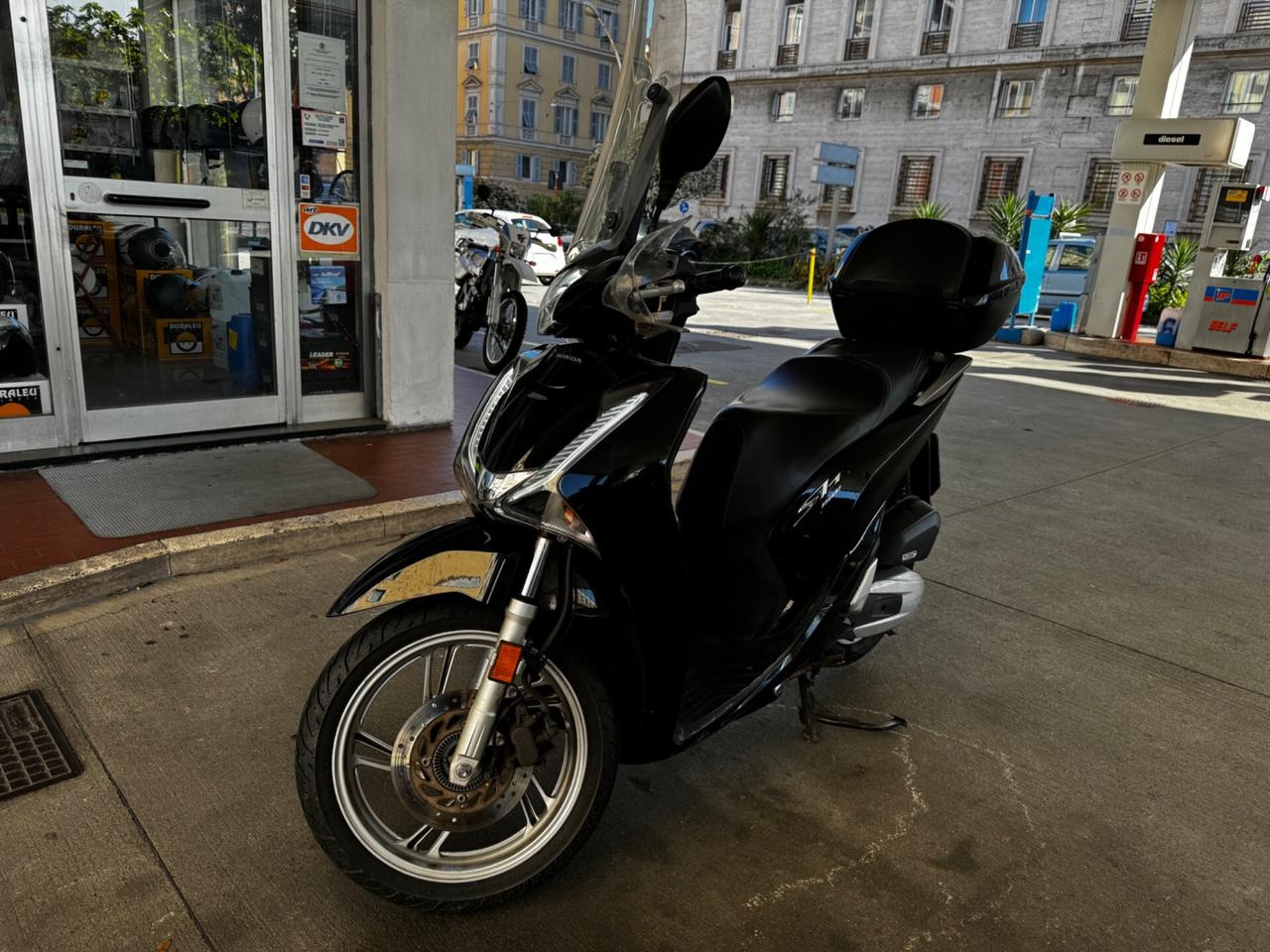 HONDA SH150 FULL OPTIONAL PERFETTO