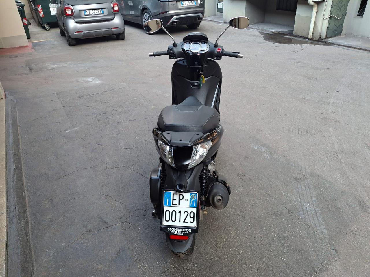 Piaggio Beverly 300 i.e. Police