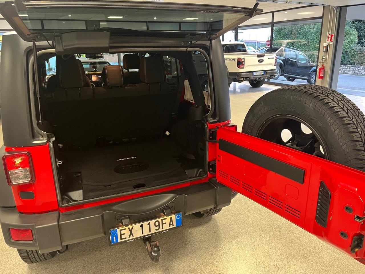 Jeep Wrangler Unlimited 2.8 CRD Rubicon Auto FOX