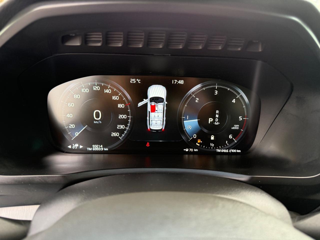 Volvo XC 90 B5 AWD Geartronic 7 posti Momentum Pro
