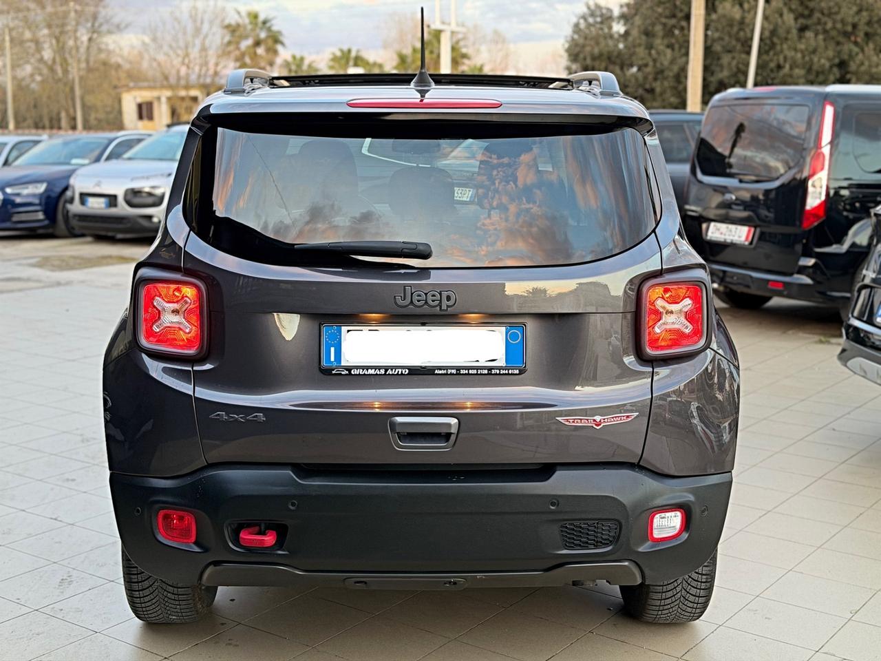 Jeep Renegade 2.0 Mjt 170CV 4WD Active Drive Low Trailhawk