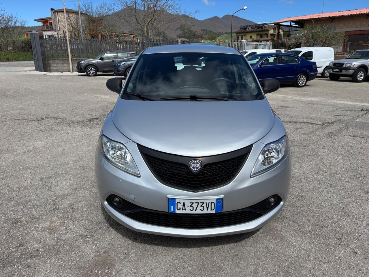 Lancia Ypsilon 1.2 69 CV 5 porte GPL Ecochic Monogram