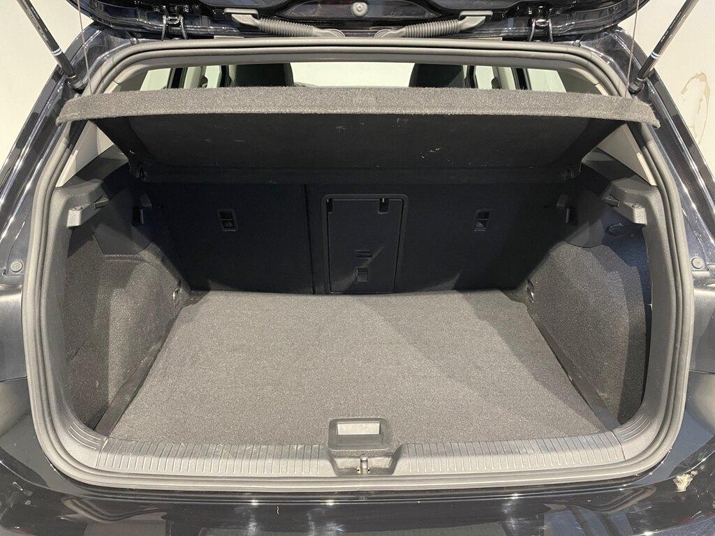 Volkswagen Golf VIII 2020 1.0etsi 110CV DSG Life (MHEV)