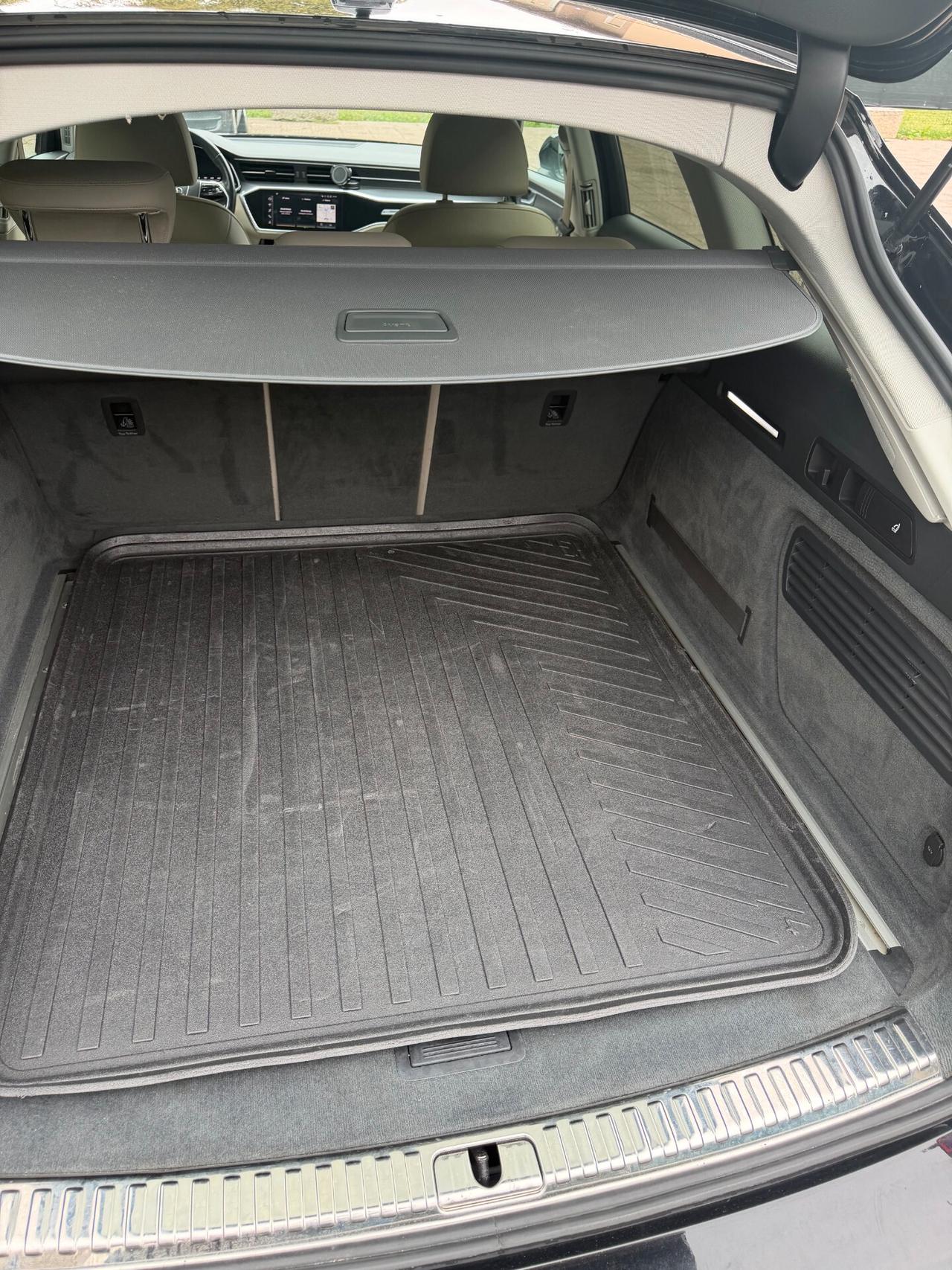 A6 Avant 40 2.0 TDI S-tronic, GOMME NUOVE M+S