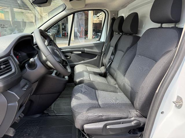 RENAULT Trafic T30 2.0 dCi 150CV PL-TN Furgone NAVI, TELECAMERA,