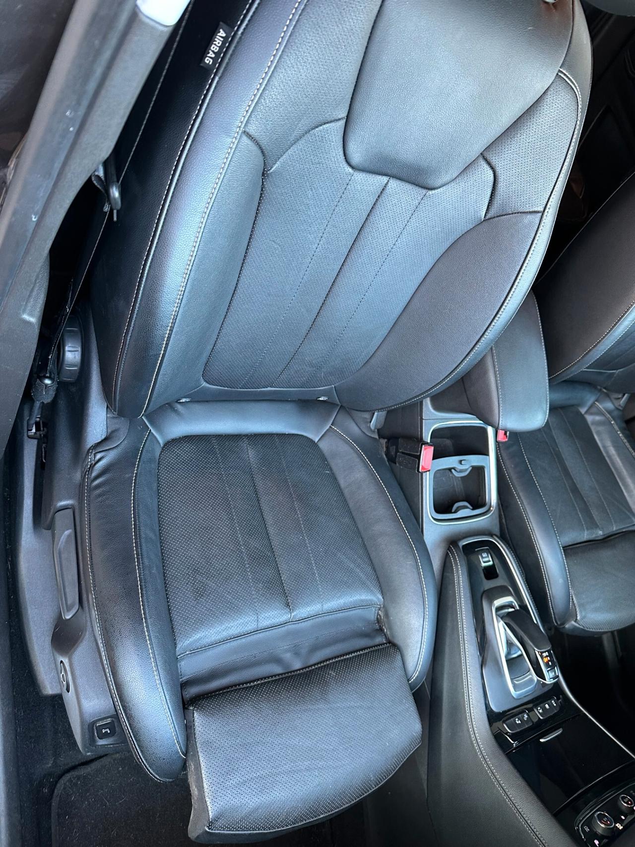 Opel Grandland X 1.6 Hybrid4 Plug-in aut. AWD