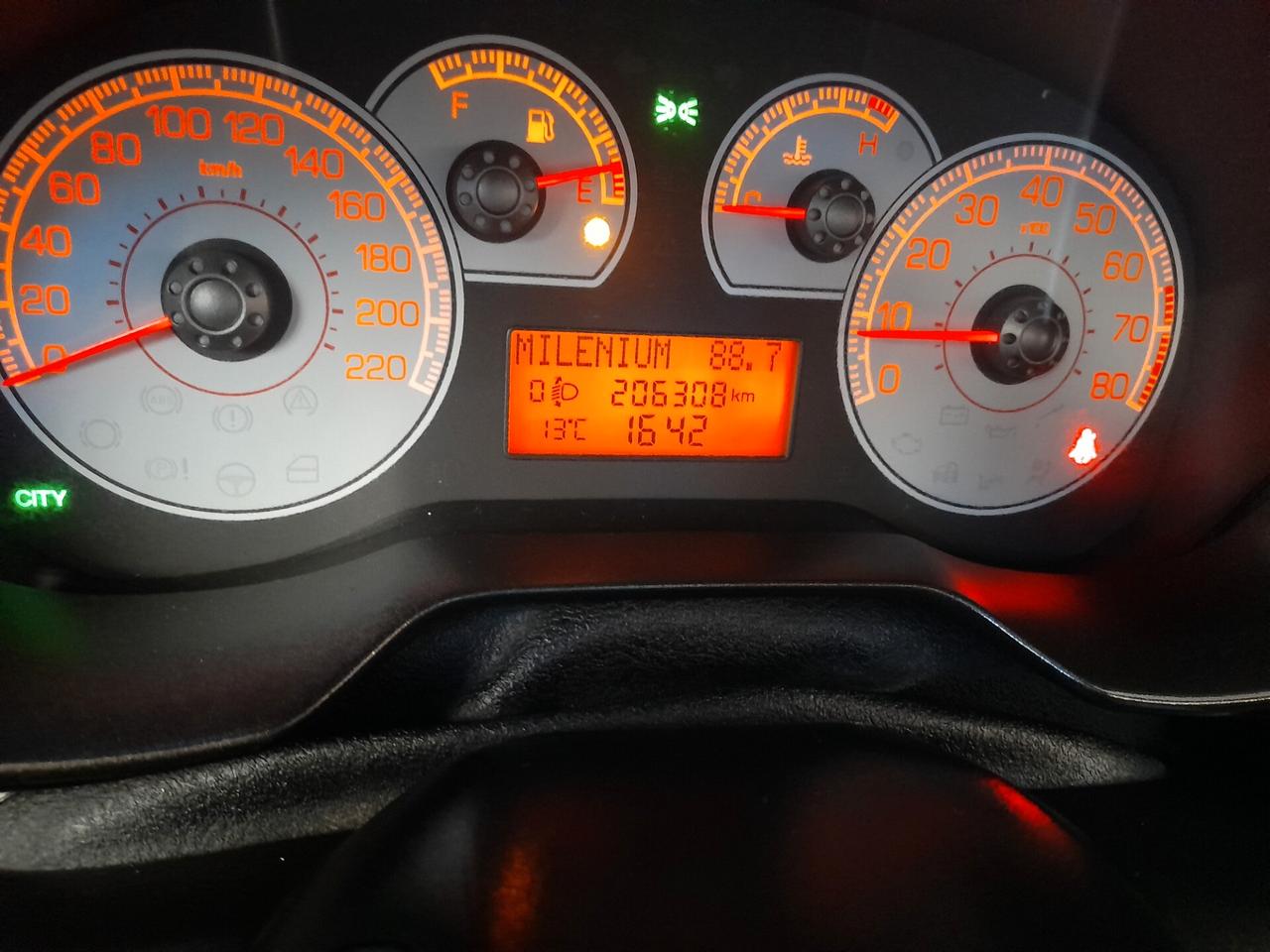 Fiat Grande Punto 1.4 Starjet 16V 3 porte Emotion