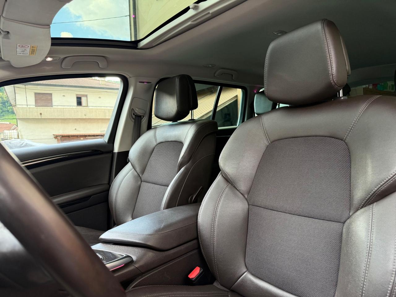 Renault Espace 160CV Energy Initiale Paris 4Contro