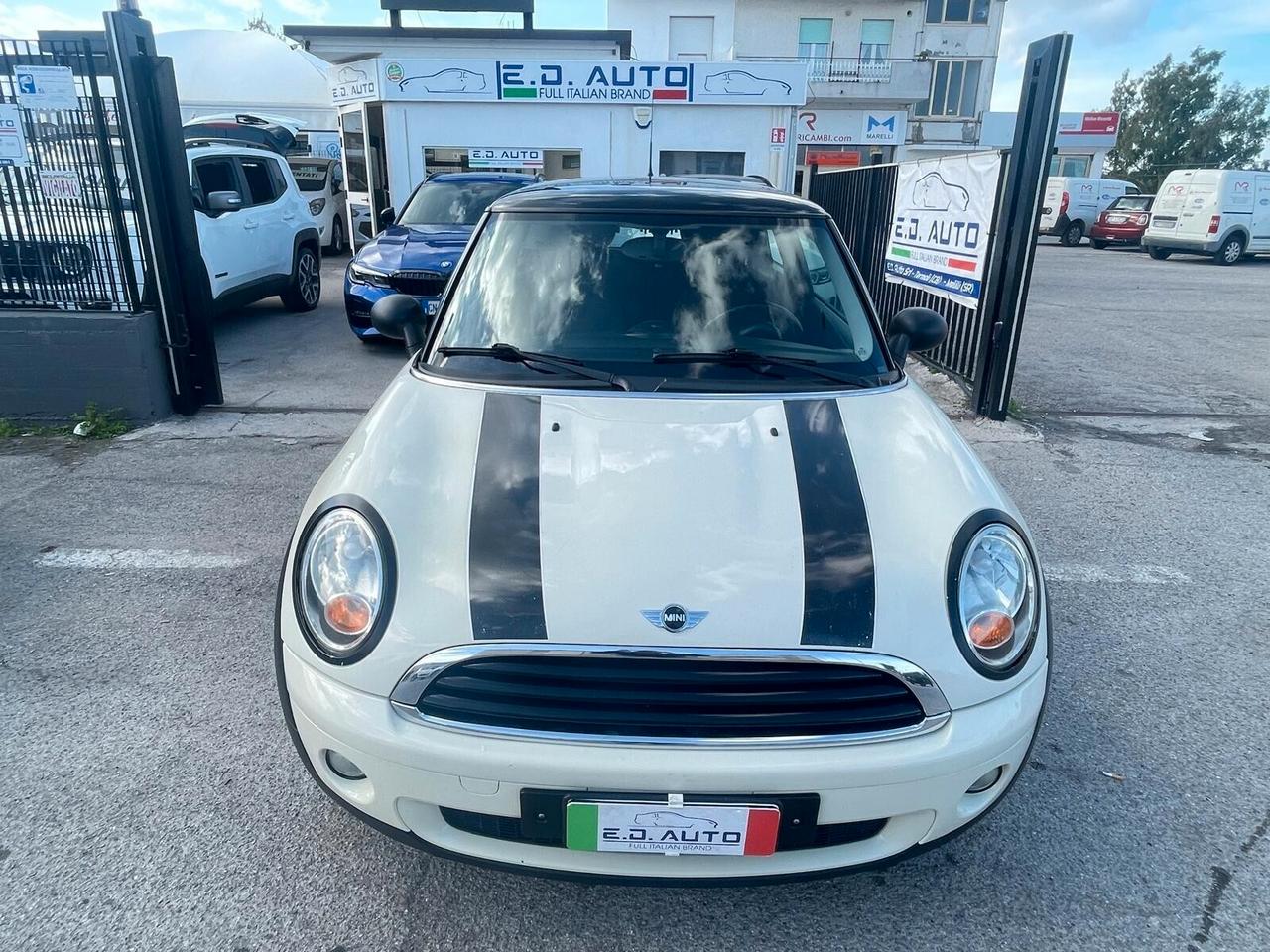 Mini 1.4 16V One Chili