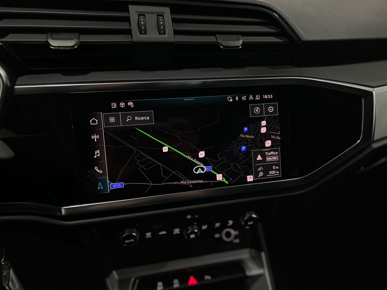 Audi Q3 35 TDI S tronic Business Advanced