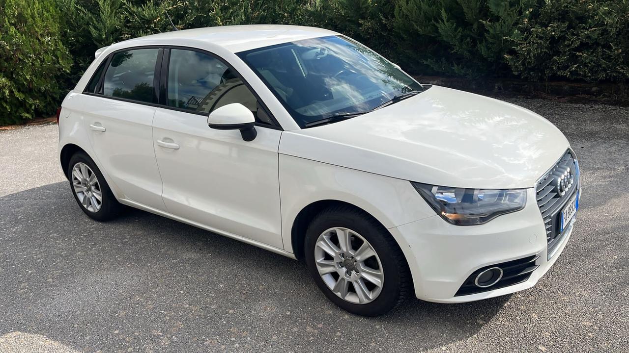 Audi A1 SPB 1.6 TDI Attraction