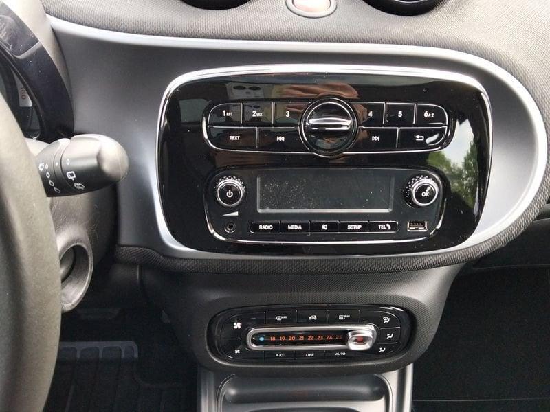 smart forfour 70 1.0 52kW passion twinamic