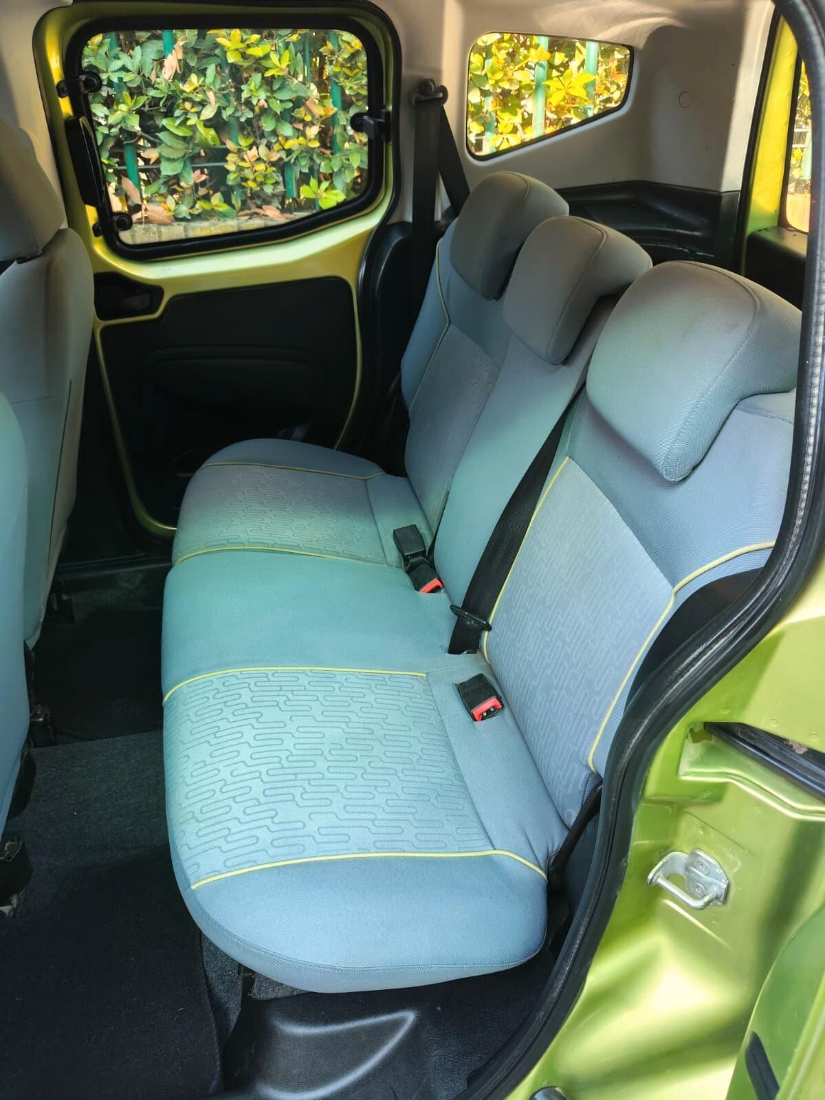 Peugeot Bipper AUTTOVETTURA TRASPORTO PERSONE
