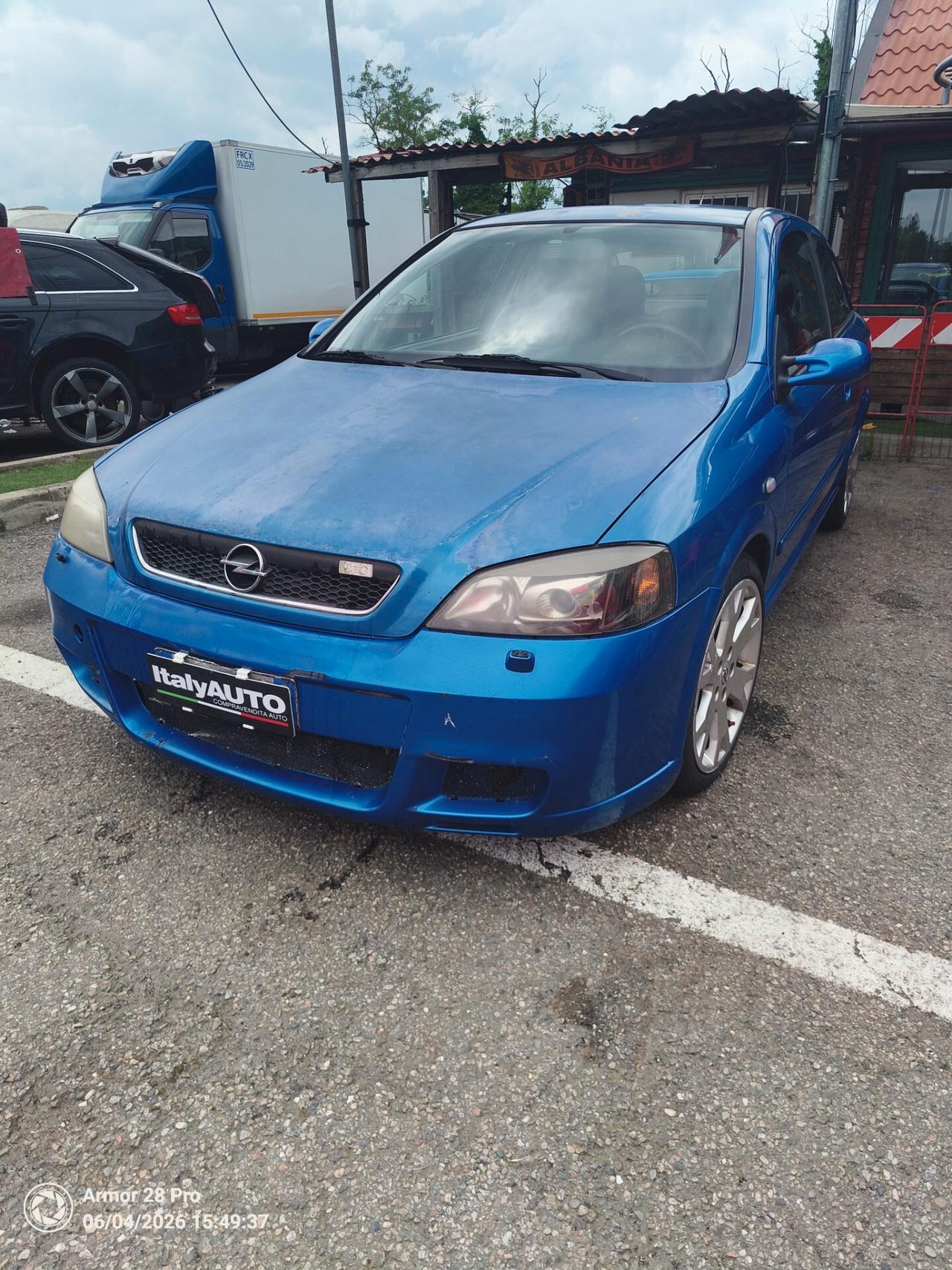 Opel Astra 2.0i Turbo 16V cat 3 porte OPC