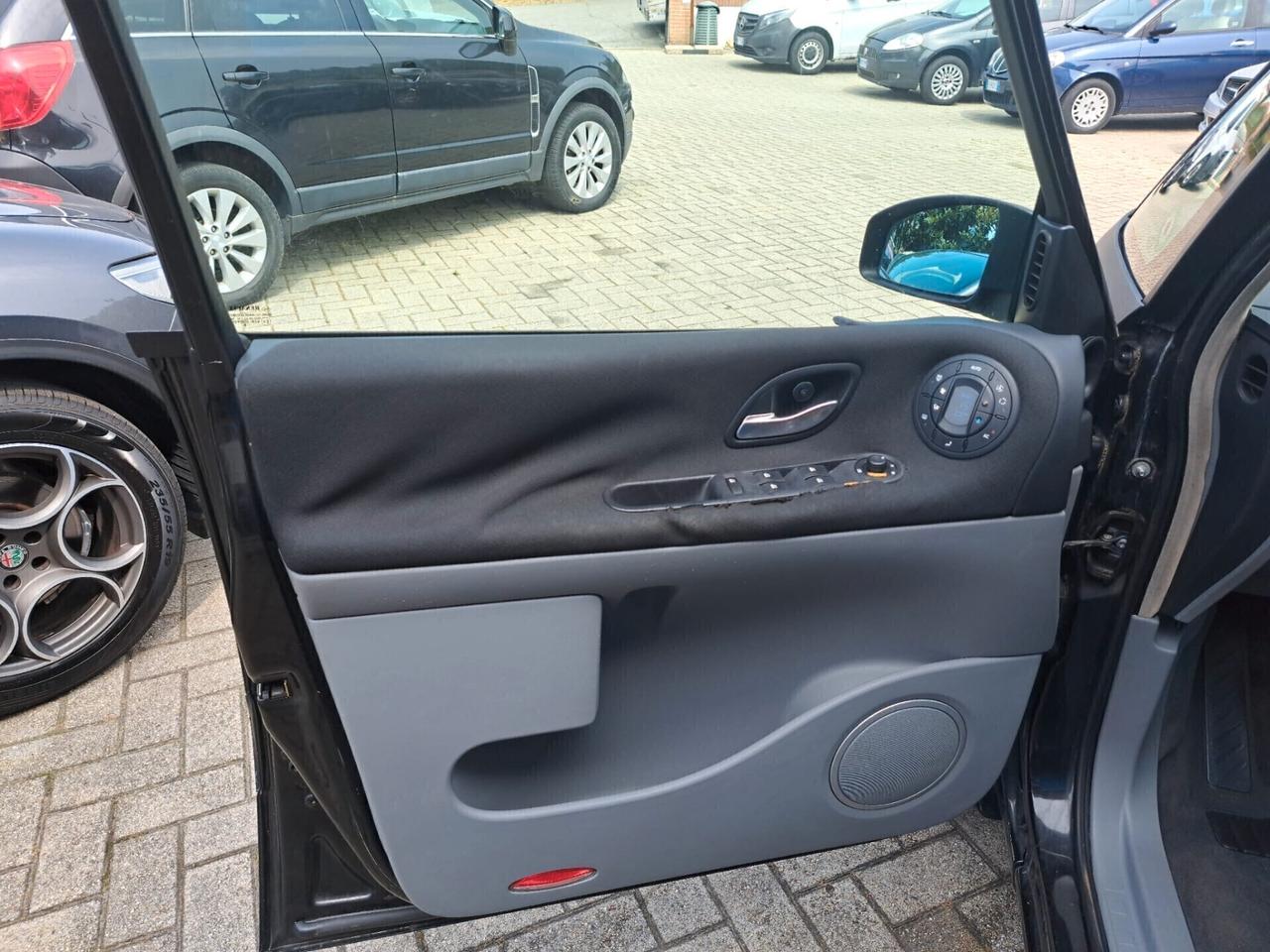 Renault Espace 2.0 dCi 175CV