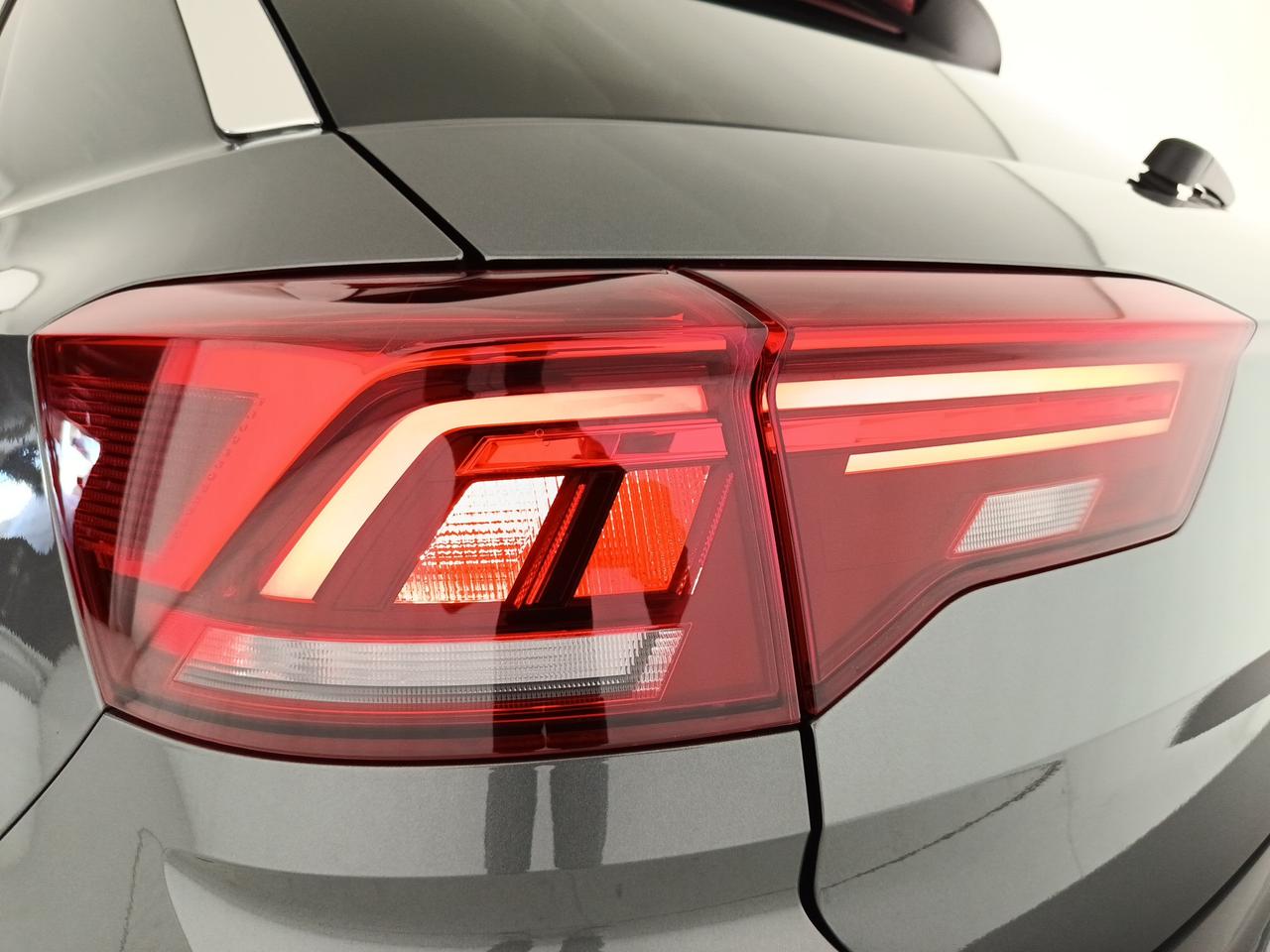 VOLKSWAGEN T-Roc - T-Roc 1.0 TSI Style